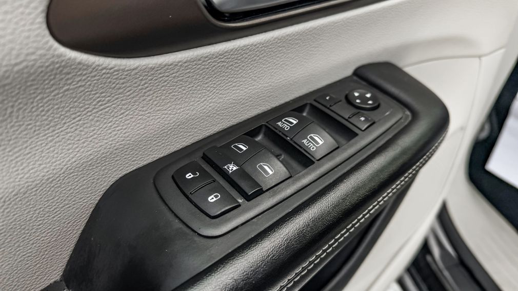 Chrysler Grand Caravan SXT 2022 d&rsquo;occasion à vendre - 10