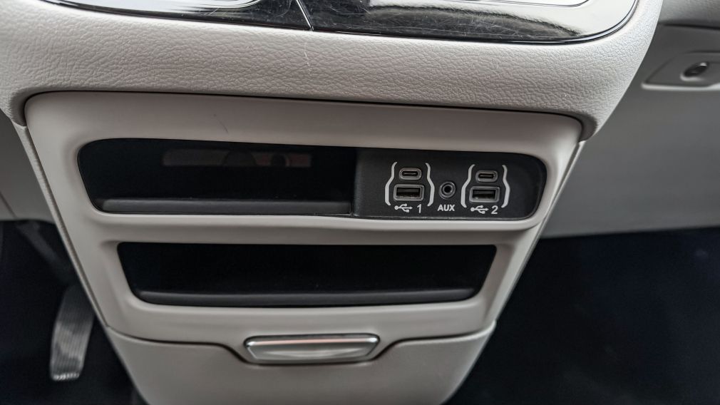 Chrysler Grand Caravan SXT 2022 d&rsquo;occasion à vendre - 29