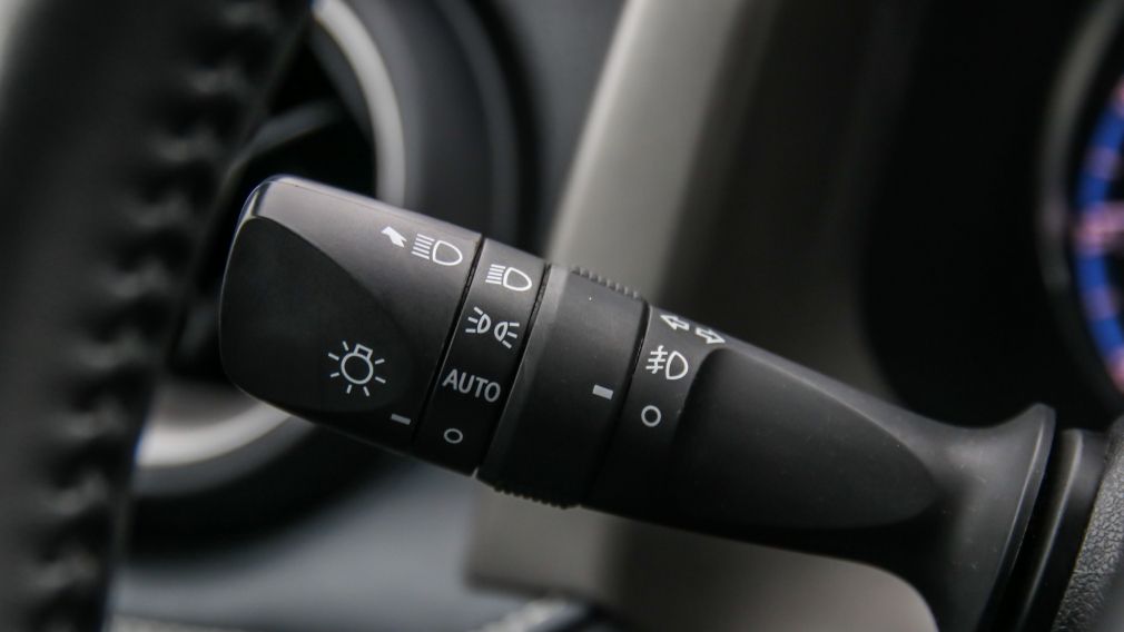 Toyota Rav 4 Limited 2018 d&rsquo;occasion à vendre - 18