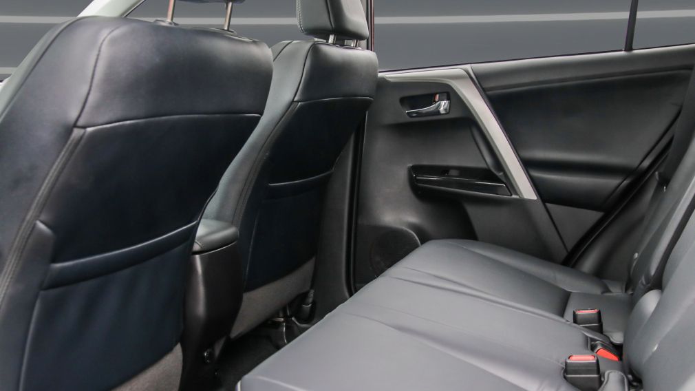 Toyota Rav 4 Limited 2018 d&rsquo;occasion à vendre - 24