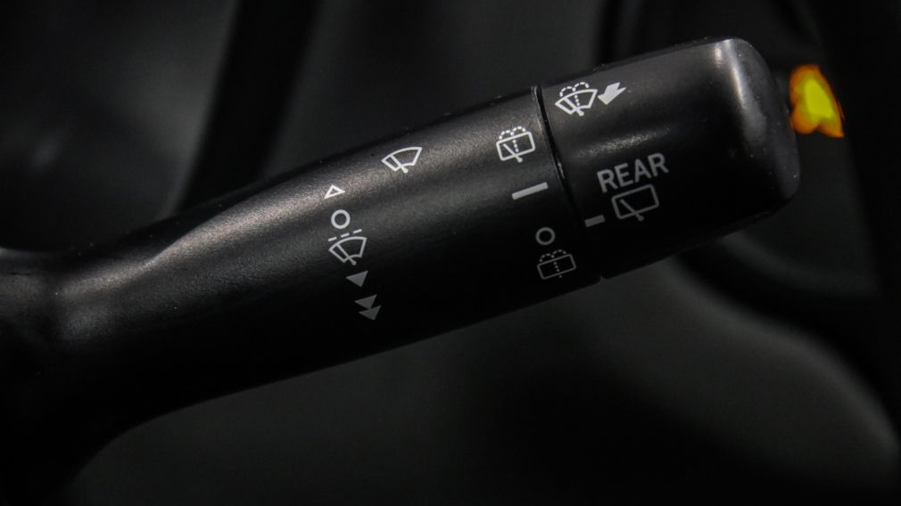 Toyota Yaris LE 2018 d&rsquo;occasion à vendre - 19