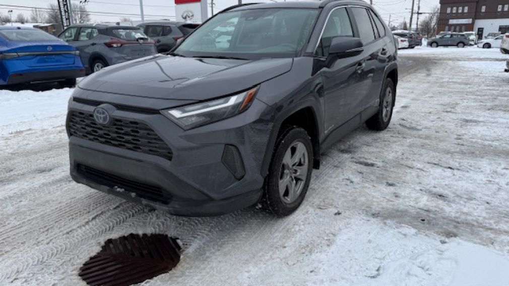 Toyota Rav 4 Hybrid XLE 2024 d&rsquo;occasion à vendre - 5