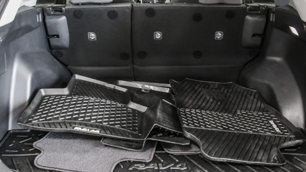 Toyota Rav 4 Hybrid XLE 2024 d&rsquo;occasion à vendre - 23