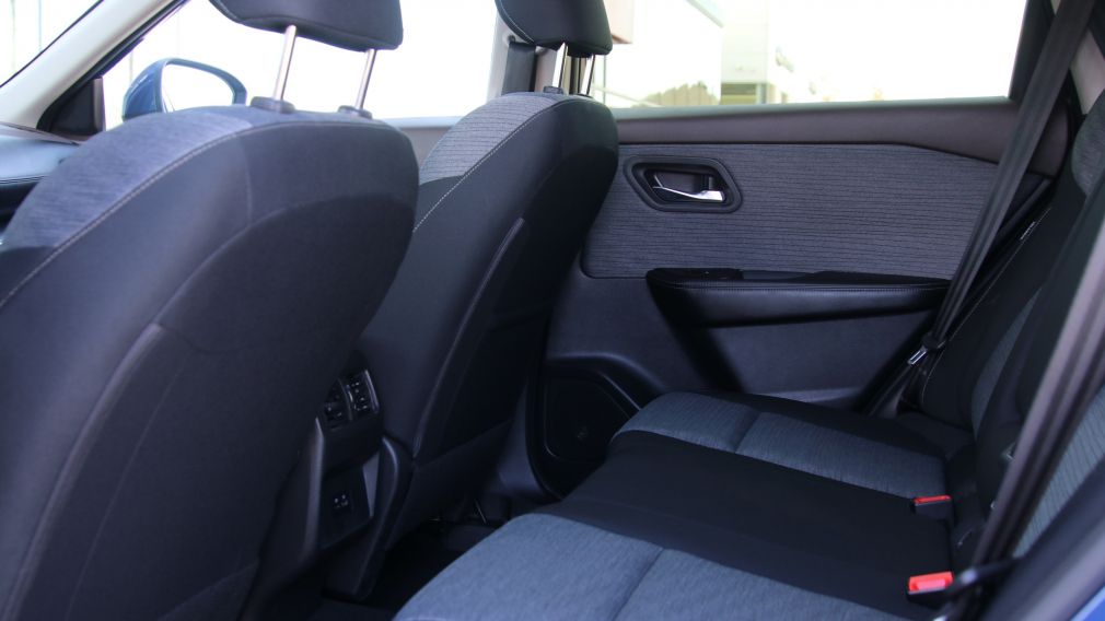 Nissan Rogue SV Moonroof 2023 d&rsquo;occasion à vendre - 27