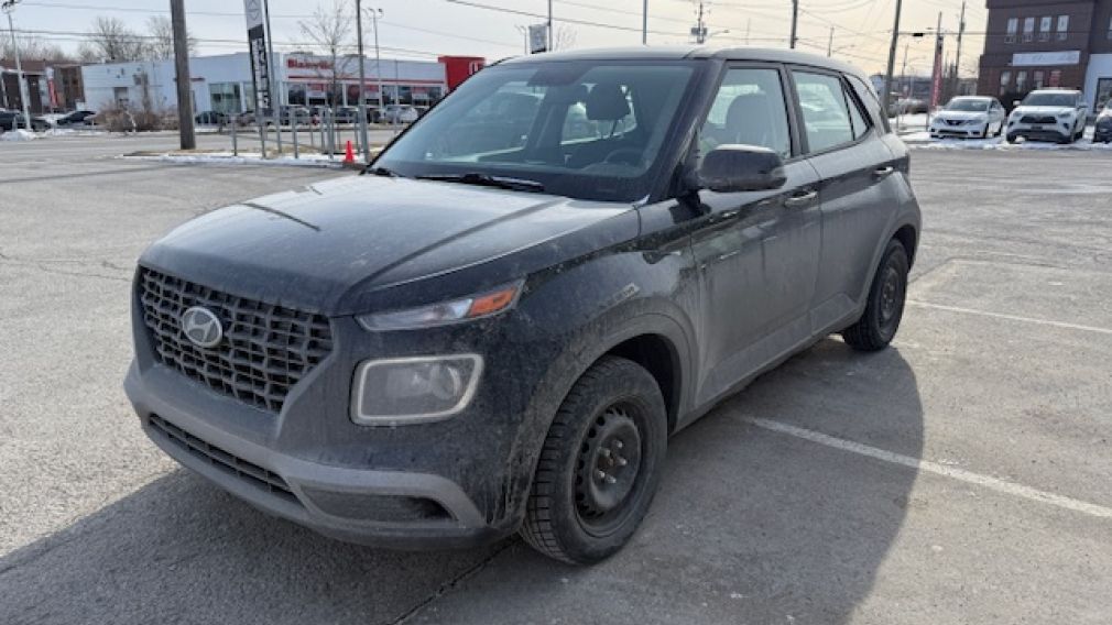 Hyundai Venue Essential 2021 d&rsquo;occasion à vendre - 5