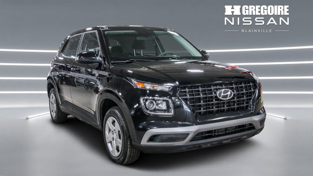 Hyundai Venue Essential 2021 d&rsquo;occasion à vendre - 1