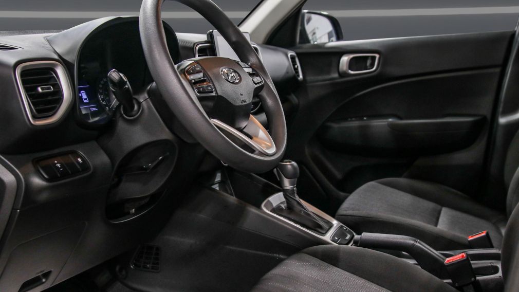 Hyundai Venue Essential 2021 d&rsquo;occasion à vendre - 11