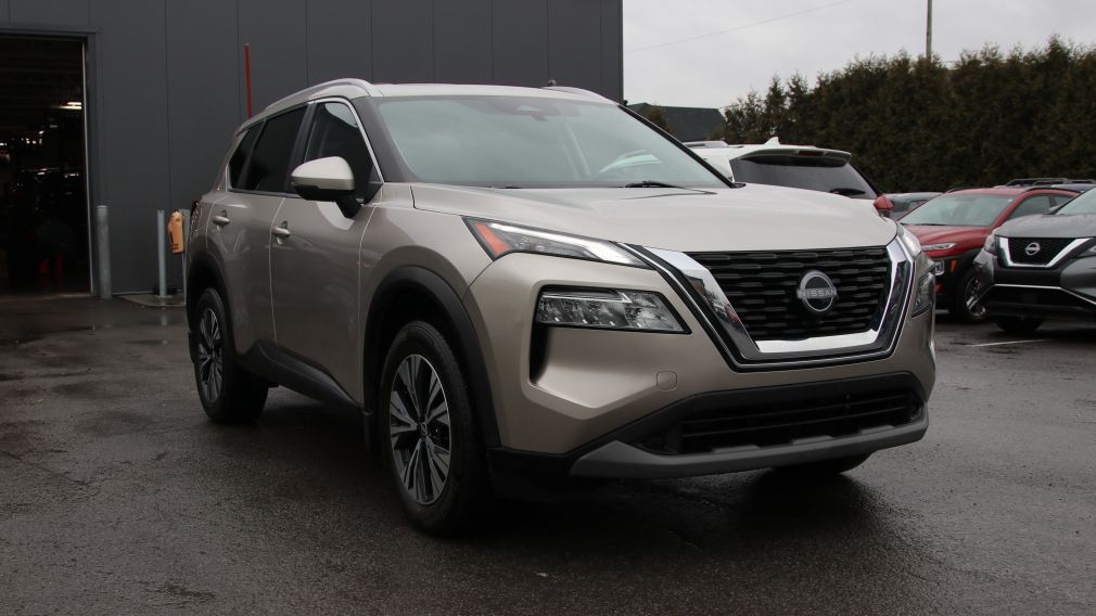 Nissan Rogue SV Moonroof