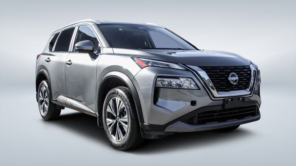 Nissan Rogue SV Moonroof