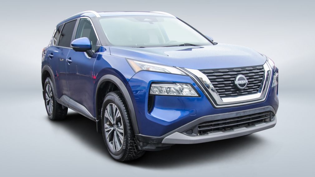 Nissan Rogue SV Moonroof