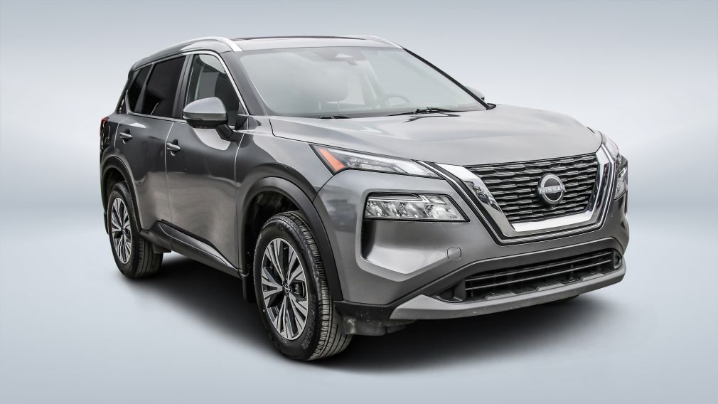 Nissan Rogue SV Moonroof
