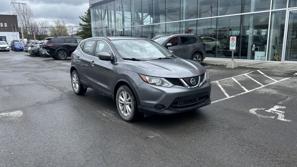 Nissan Qashqai S