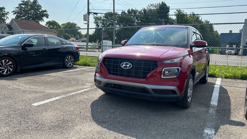 Hyundai Venue Essential 2020 d&rsquo;occasion à vendre - 3