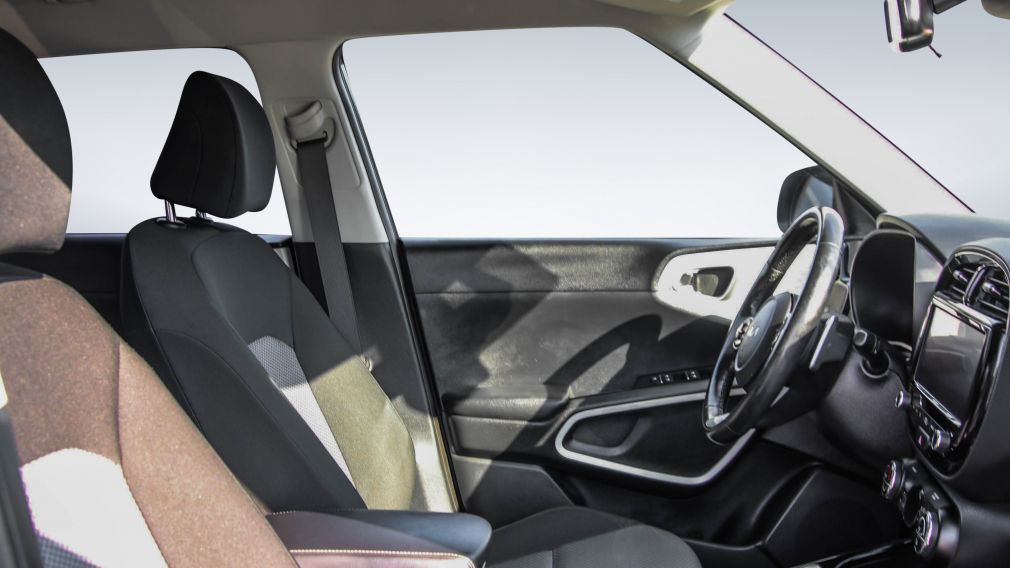Kia Soul EV Premium 2022 d&rsquo;occasion à vendre - 19