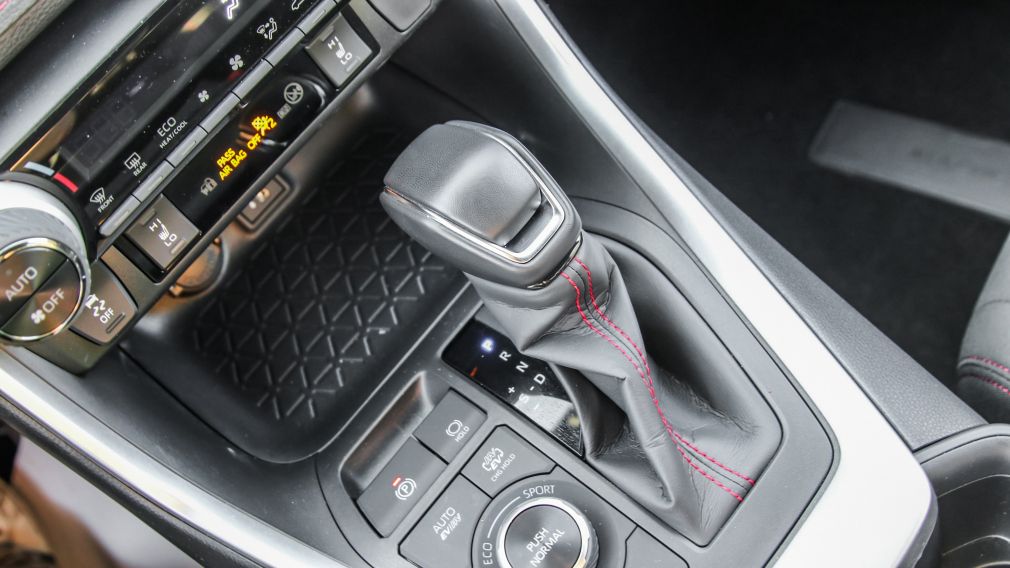 Toyota RAV4 Plug-In Hybrid SE 2025 d&rsquo;occasion à vendre - 18