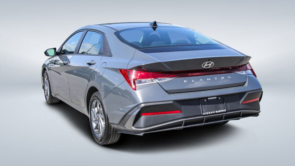 Hyundai Elantra Preferred 2024 d&rsquo;occasion à vendre - 5