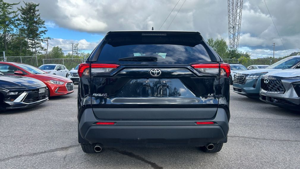 Toyota Rav 4 LE 2021 d&rsquo;occasion à vendre - 10