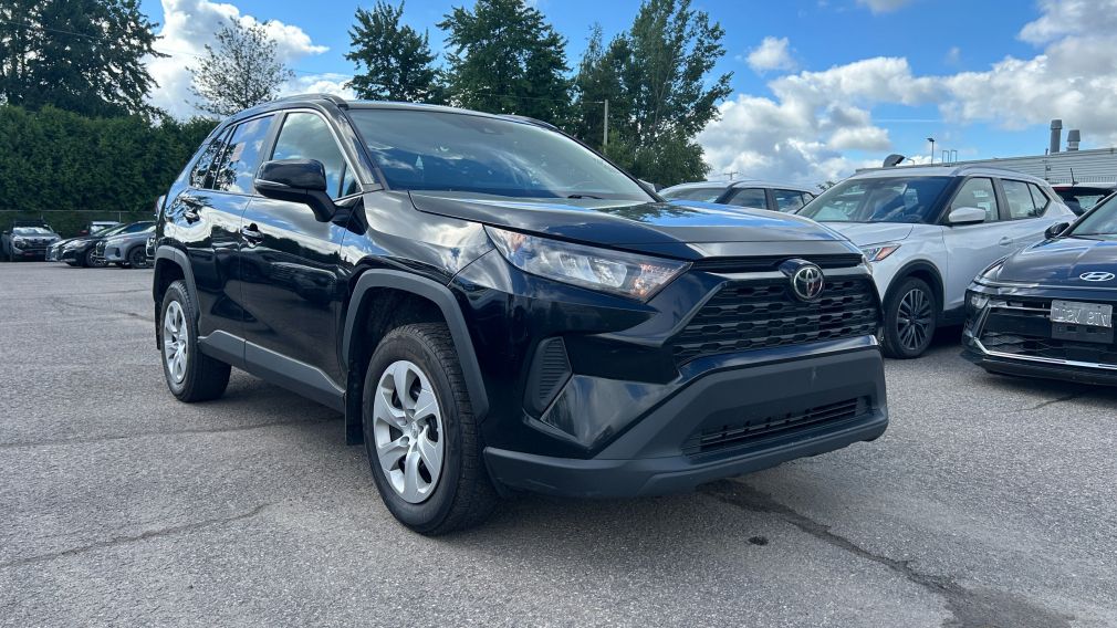 Toyota Rav 4 LE 2021 d&rsquo;occasion à vendre - 1