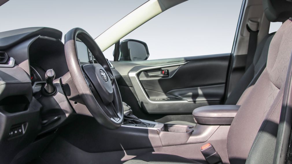 Toyota Rav 4 LE 2021 à vendre à Trois-Rivières - 16