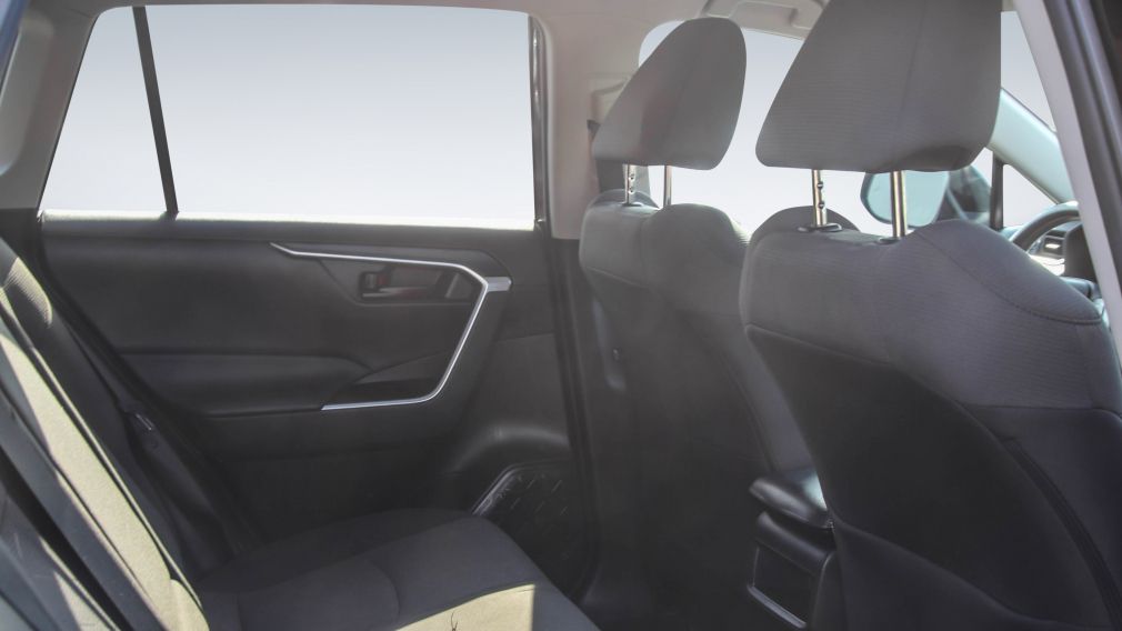 Toyota Rav 4 LE 2021 à vendre à Trois-Rivières - 18