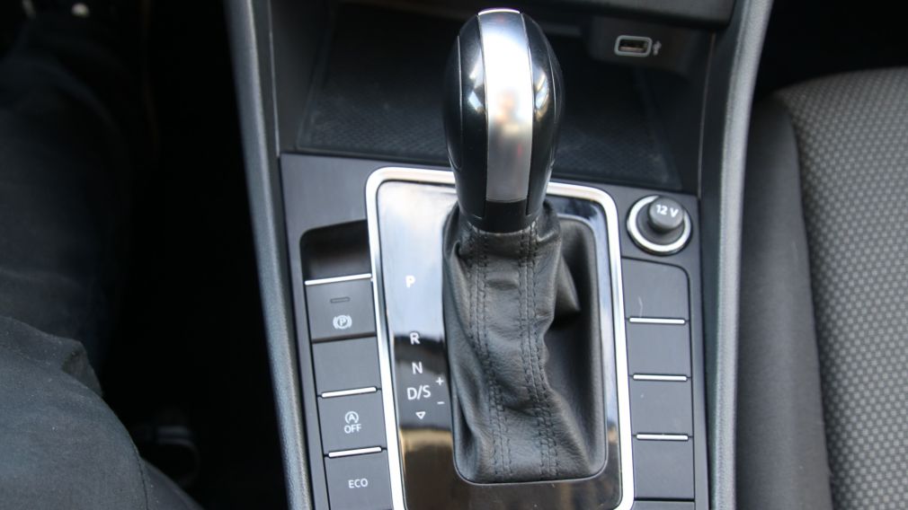 Volkswagen Jetta Comfortline 2019 d&rsquo;occasion à vendre - 15