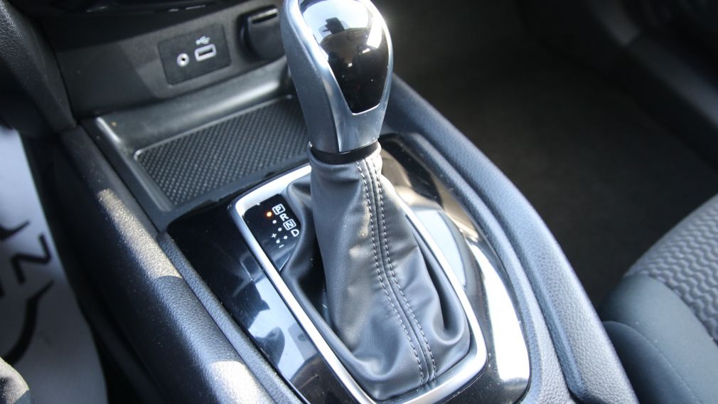 Nissan Qashqai S 2023 d&rsquo;occasion à vendre - 21