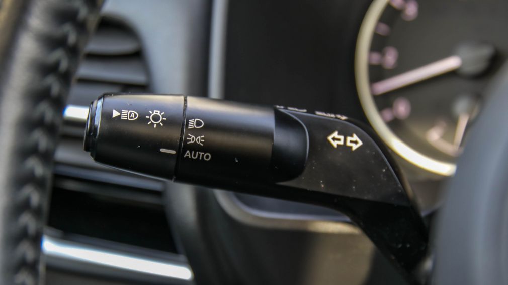 Nissan Rogue SL 2023 d&rsquo;occasion à vendre - 19