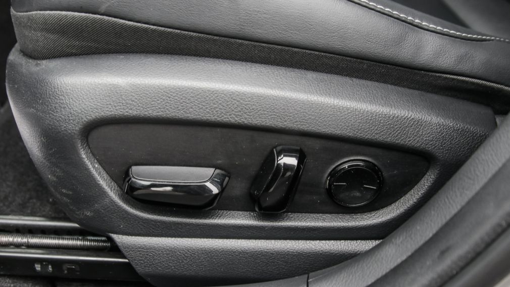 Lexus UX UX 250h 2021 à vendre à Trois-Rivières - 12