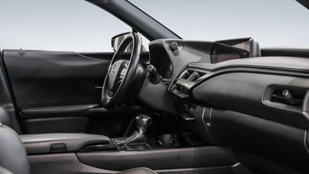 Lexus UX UX 250h 2021 d&rsquo;occasion à vendre - 29