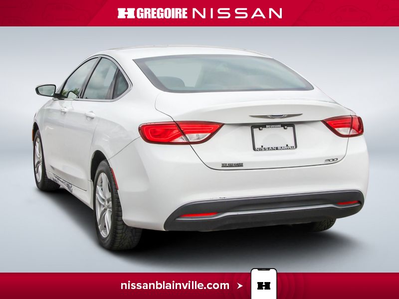 2015 Chrysler 200