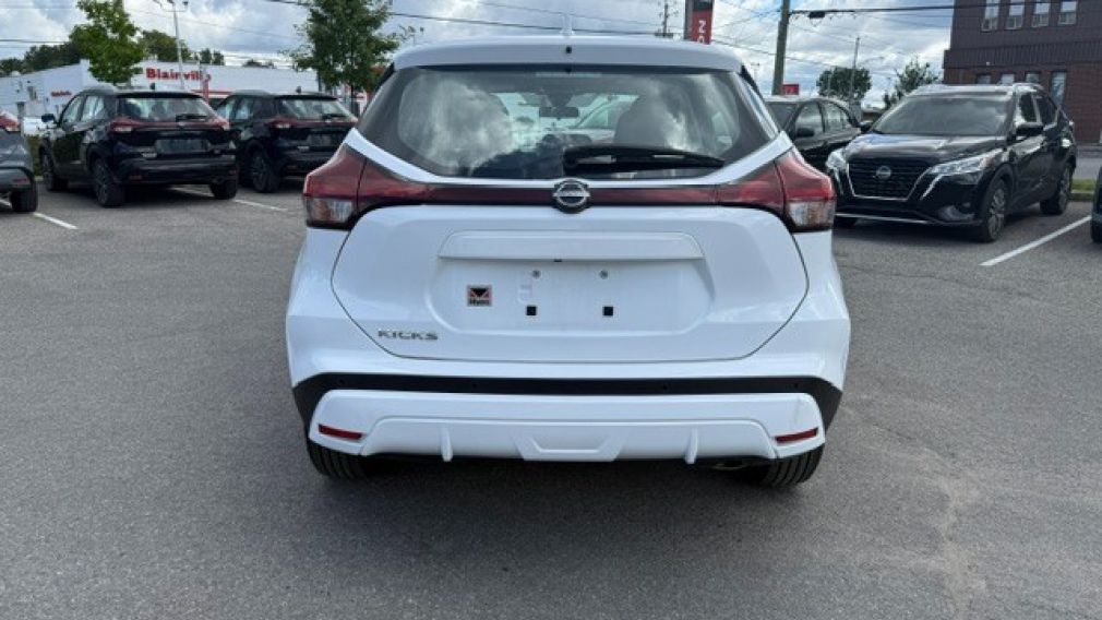 Nissan Kicks S 2024 à vendre à Trois-Rivières - 10