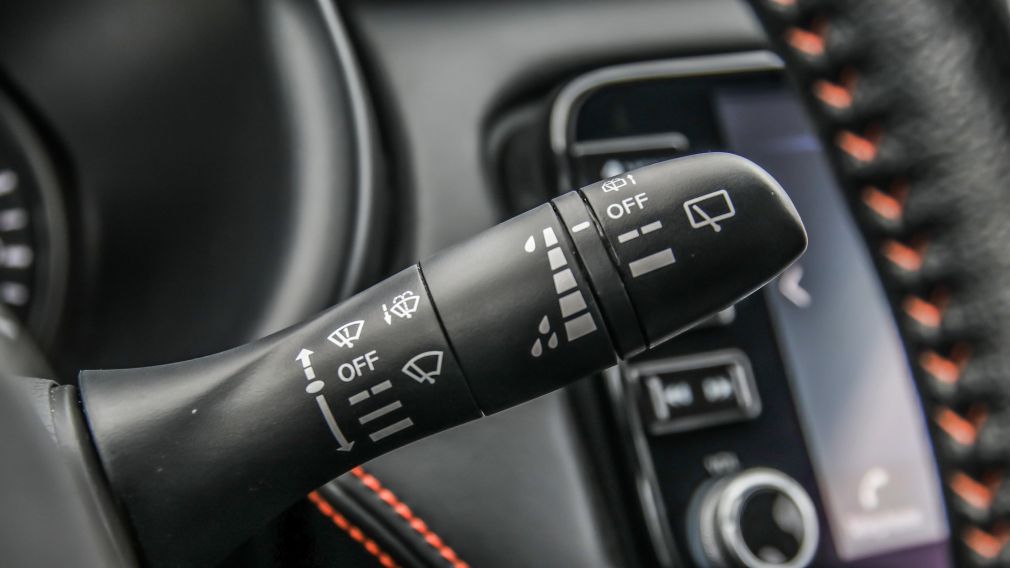 Nissan Kicks SR 2021 d&rsquo;occasion à vendre - 16