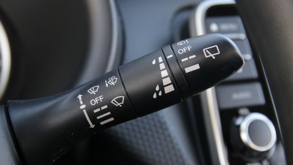 Nissan Kicks S 2021 d&rsquo;occasion à vendre - 18