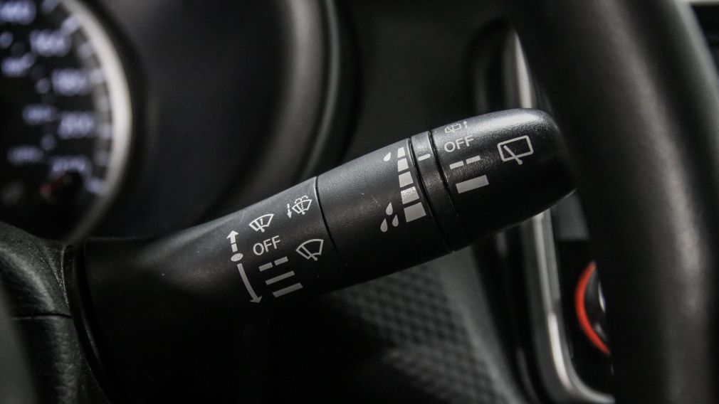 Nissan Kicks S 2022 d&rsquo;occasion à vendre - 18