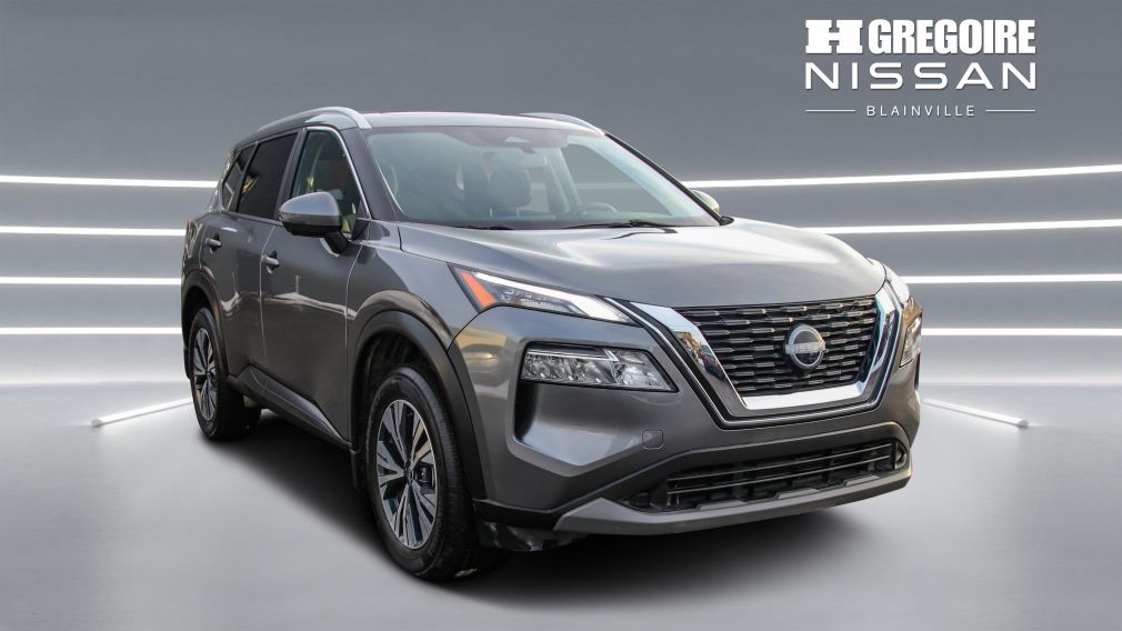 Nissan Rogue SV Moonroof