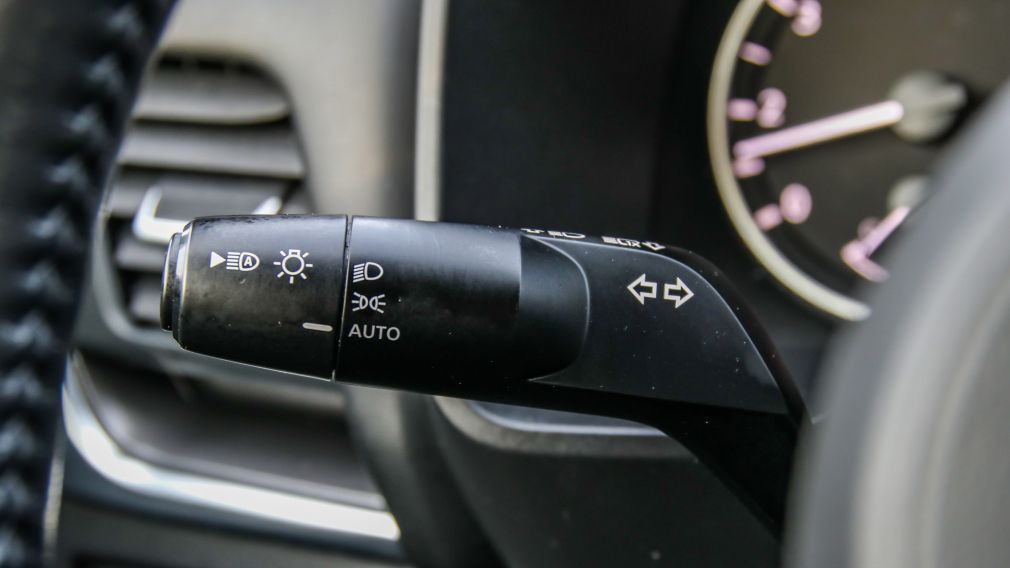 Nissan Rogue SV Moonroof 2023 d&rsquo;occasion à vendre - 17