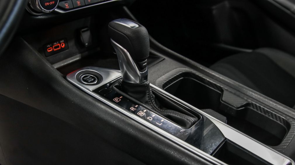 Nissan Sentra SV 2022 d&rsquo;occasion à vendre - 21