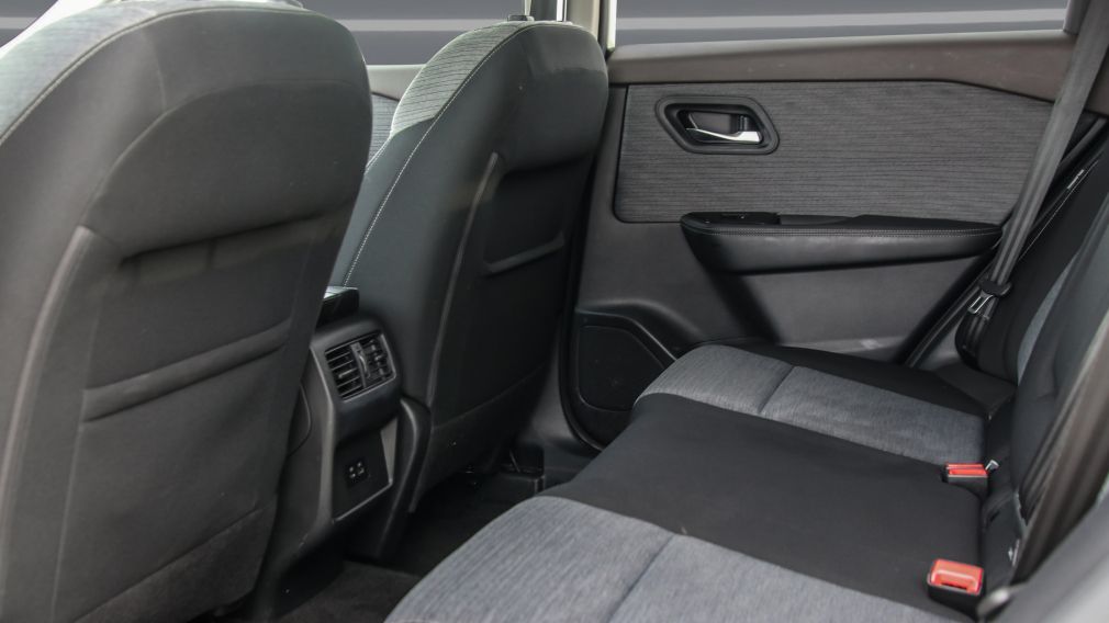 Nissan Rogue SV 2022 d&rsquo;occasion à vendre - 21