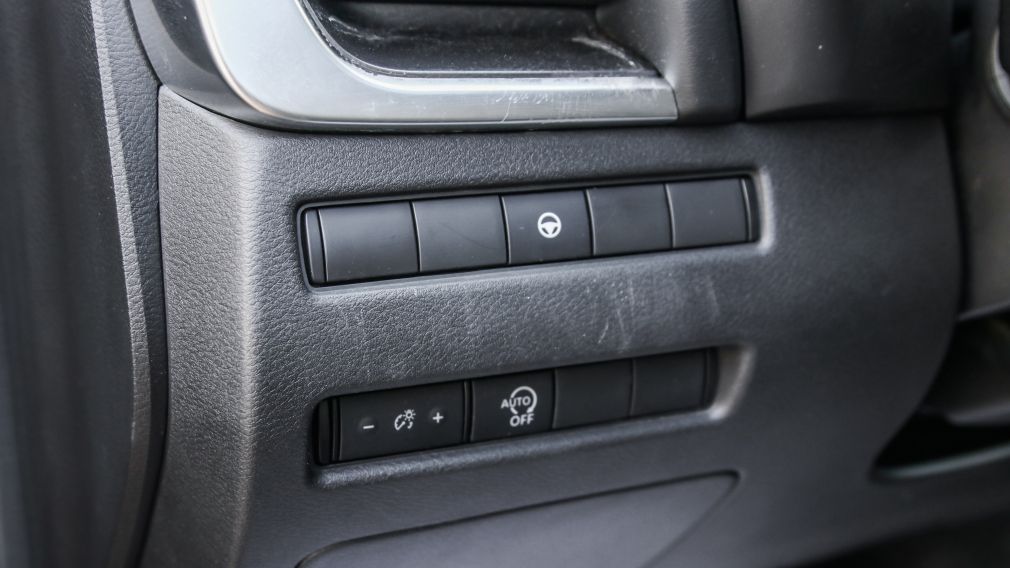 Nissan Rogue SV Moonroof 2023 d&rsquo;occasion à vendre - 18