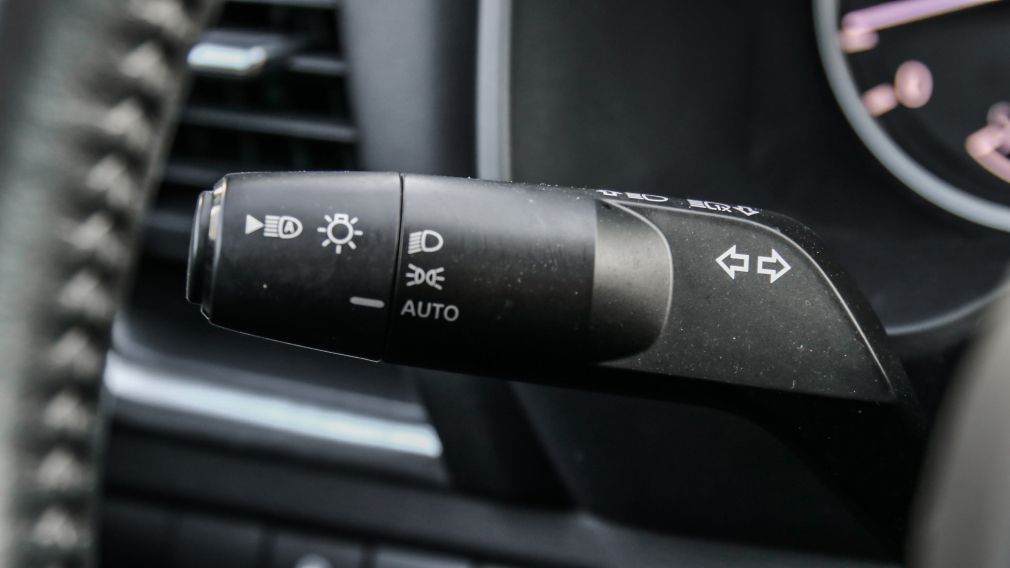 Nissan Rogue SV Moonroof 2023 d&rsquo;occasion à vendre - 19