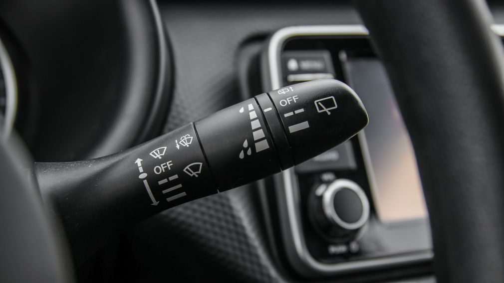 Nissan Kicks S 2021 d&rsquo;occasion à vendre - 19