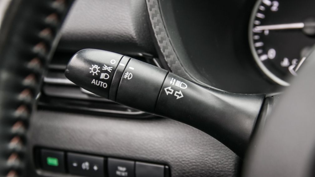 Nissan Sentra SR 2021 à vendre à Trois-Rivières - 17