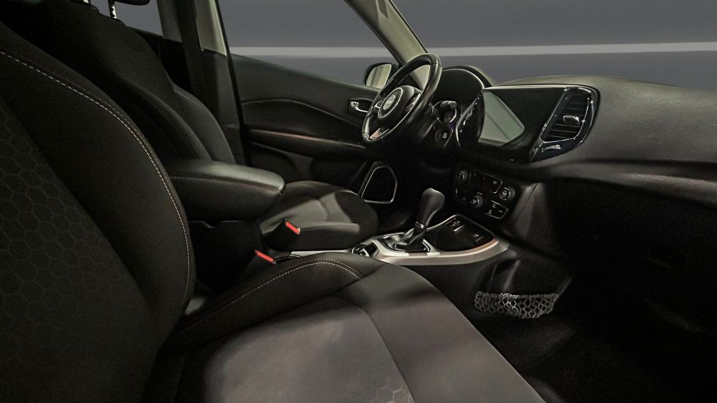 Jeep Compass Sport 2019 d’occasion à vendre - 18