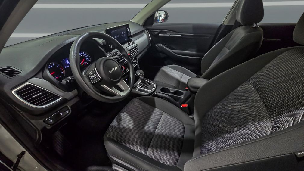 Kia Seltos LX 2023 d&rsquo;occasion à vendre - 12