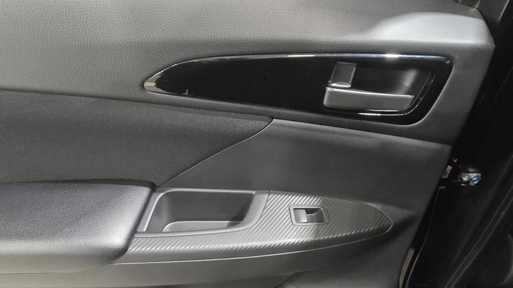 Mitsubishi Eclipse Cross ES 2022 d’occasion à vendre - 34