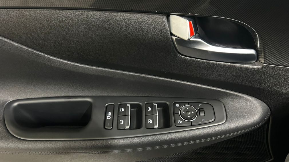 Hyundai Santa Fe Preferred 2021 d&rsquo;occasion à vendre - 16