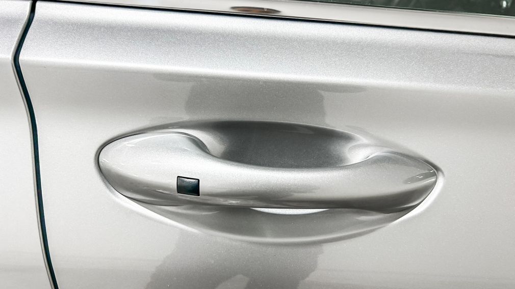 Hyundai Santa Fe Preferred 2021 d&rsquo;occasion à vendre - 10