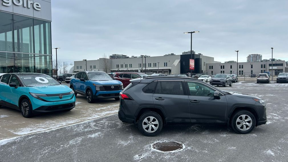 Toyota Rav 4 LE 2020 d&rsquo;occasion à vendre - 8