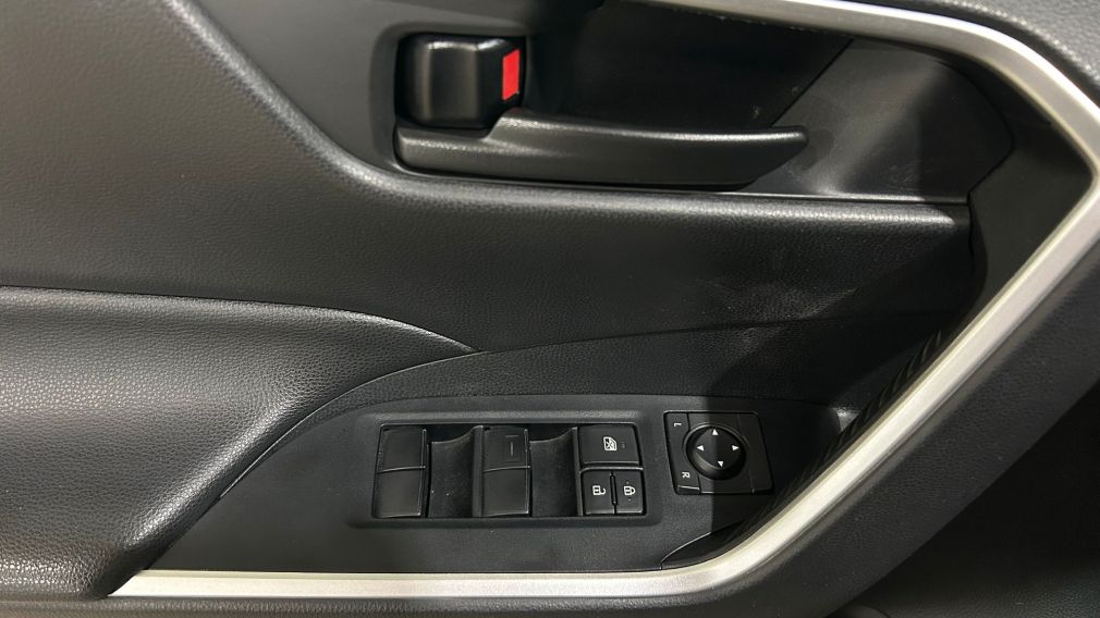 Toyota Rav 4 LE 2020 d&rsquo;occasion à vendre - 10