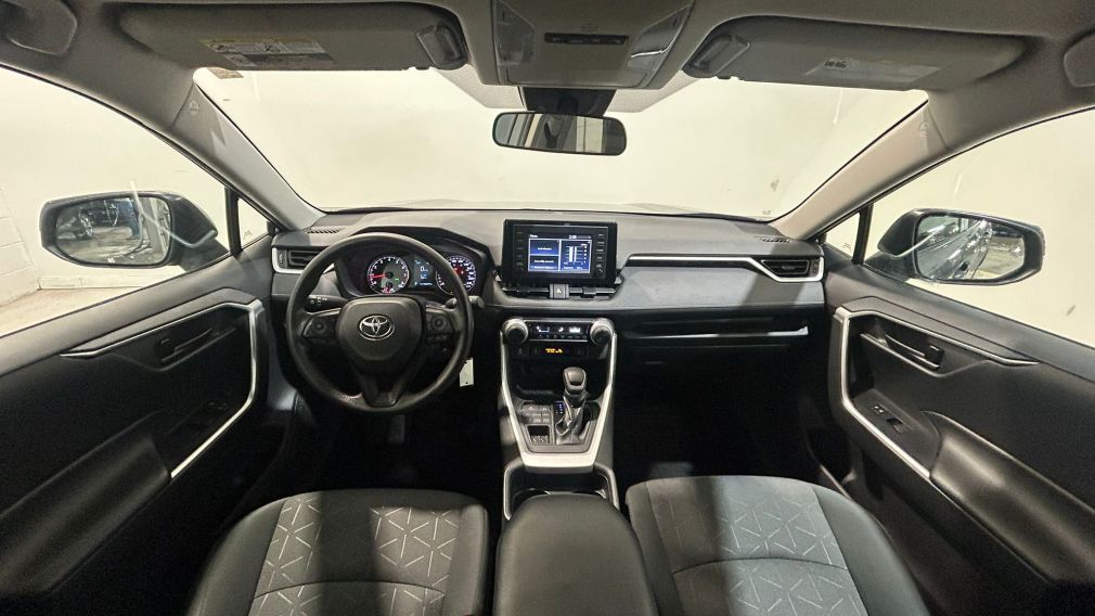 Toyota Rav 4 LE 2020 d&rsquo;occasion à vendre - 12